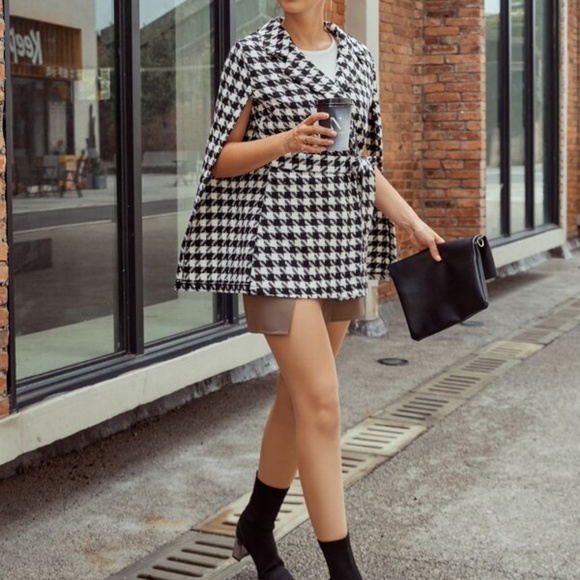 Classic Black White Houndstooth Cape Jacket Minimalist - Picture 2 of 5
